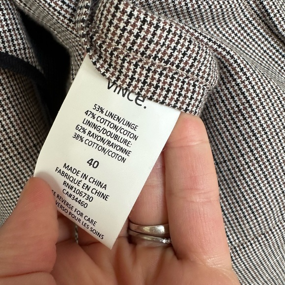 Vince Men’s Linen Blend Houndstooth Blazer Jacket – Gray, Size 40 - Picture 3 of 6